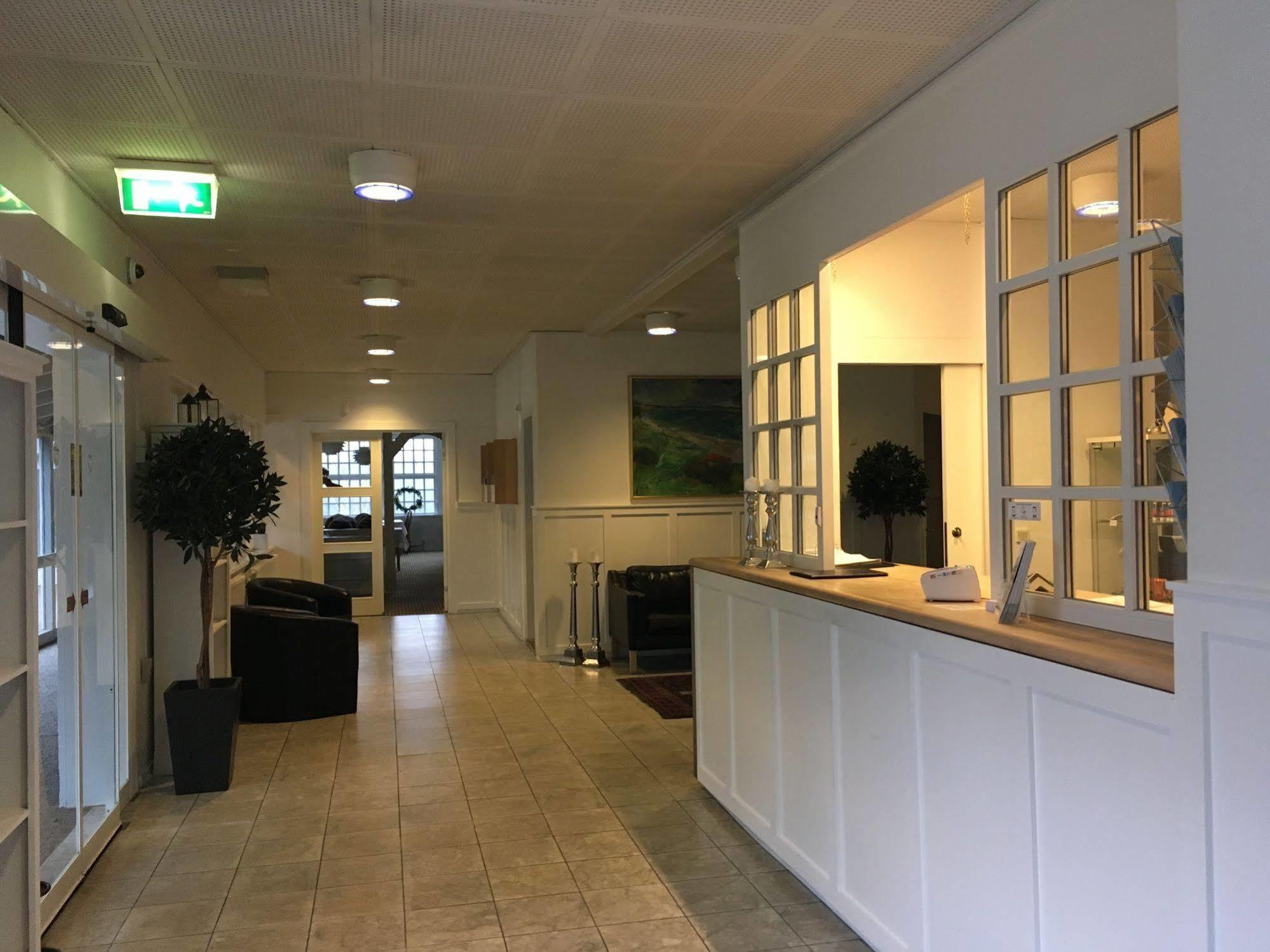 Arnbjerg Pavillonen Hotel Varde Exterior foto